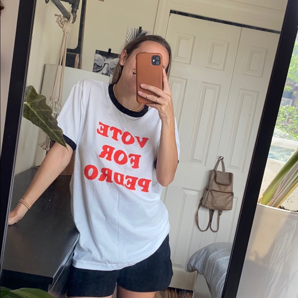 VOTE FOR PEDRO! T shirt